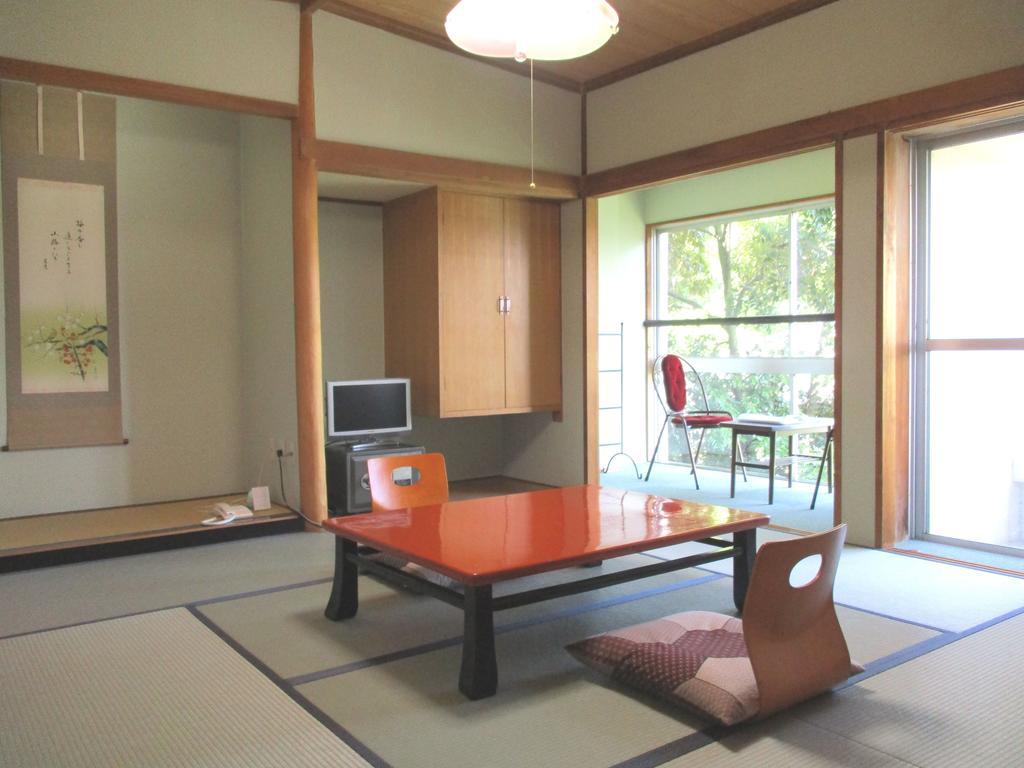 מלון איזונוקוני Izunagaoka Onsen Azumaya מראה חיצוני תמונה